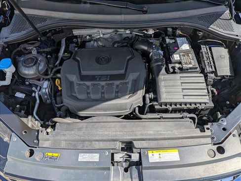 Used 2021 Volkswagen Tiguan S FWD image 21