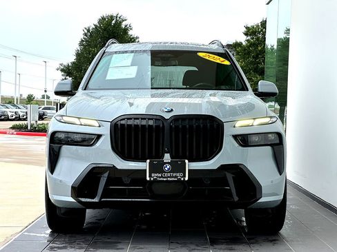 Certified 2024 BMW X7 xDrive40i w/ M Sport Package AWD/4WD image 5