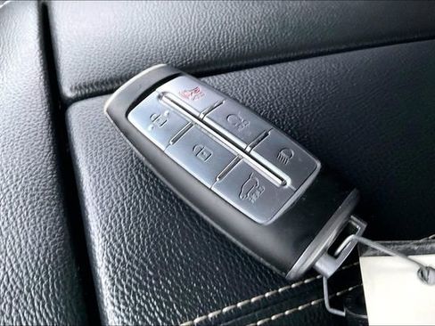 Certified 2024 Genesis GV80 3.5T image 10