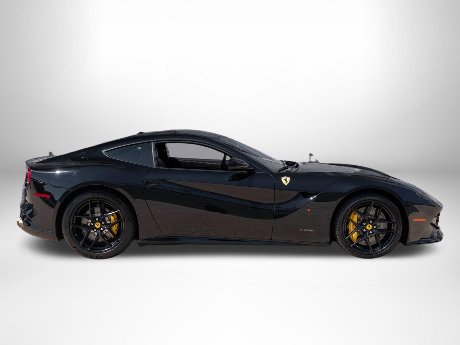 Used 2013 Ferrari F12 Berlinetta RWD image 6