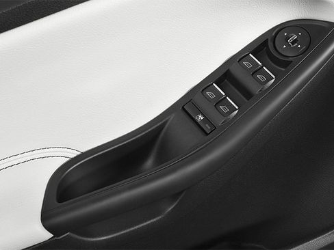 Used 2014 Ford Focus SE w/ SE Winter Package image 18