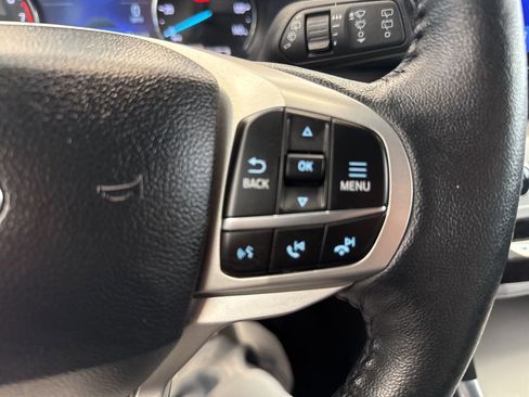 Used 2024 Ford Explorer XLT w/ Equipment Group 202A image 14