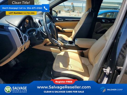 Used 2014 Porsche Cayenne AWD/4WD image 9