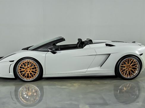 Used 2008 Lamborghini Gallardo Spyder AWD/4WD image 7