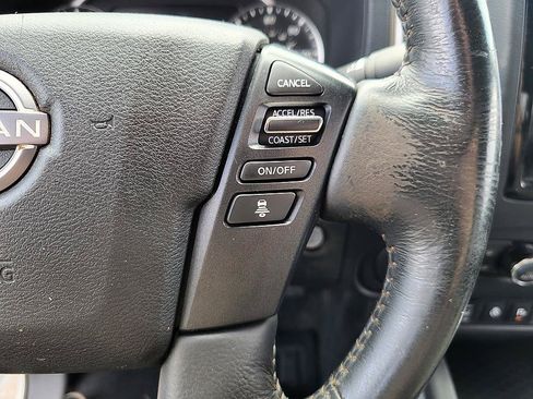 Certified 2022 Nissan Frontier SV RWD image 19