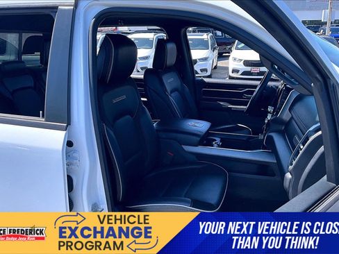 Used 2021 RAM 1500 Laramie AWD/4WD image 7