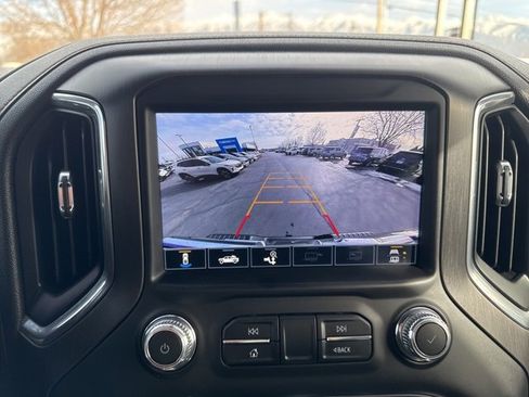 Used 2022 GMC Sierra 3500 AT4 w/ Gooseneck/5TH Wheel Package image 26