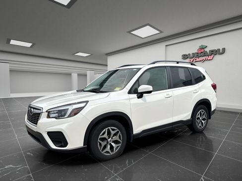 Used 2021 Subaru Forester Premium AWD/4WD image 7