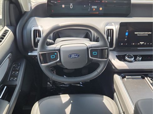 New 2026 Ford Expedition Max Active AWD/4WD image 6