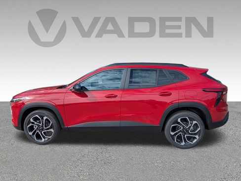 New 2026 Chevrolet Trax RS w/ Sunroof Package image 26