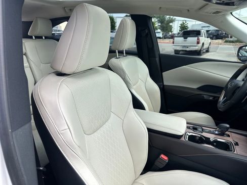 Used 2023 Lexus RX 350 Premium Plus w/ Cold Area Package FWD image 36