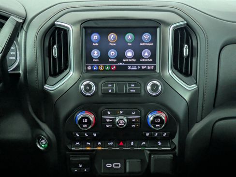 Used 2021 GMC Sierra 1500 AT4 w/ AT4 Premium Package AWD/4WD image 5