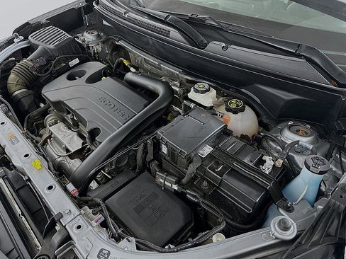 Used 2023 Chevrolet Equinox LS image 27