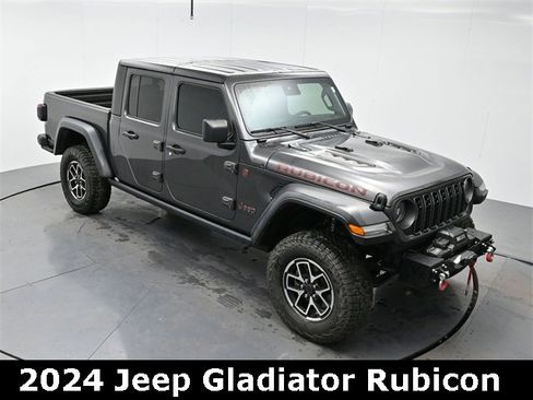 Used 2024 Jeep Gladiator Rubicon image 27