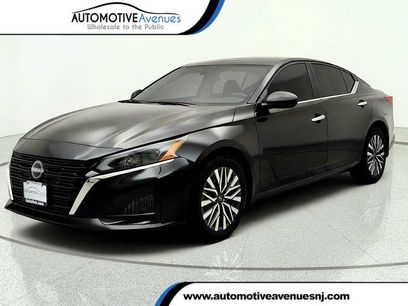 Used 2024 Nissan Altima 2.5 SV