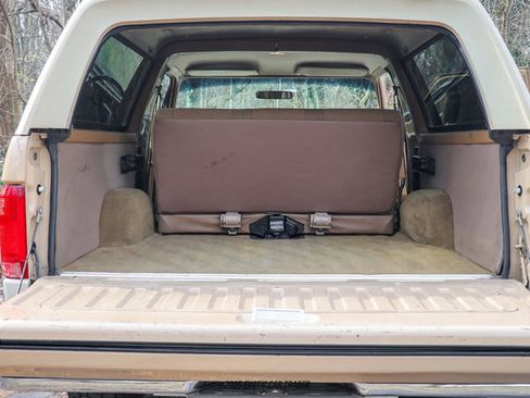 Used 1990 Ford Bronco AWD/4WD image 74