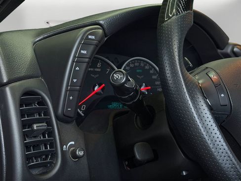 Used 2012 Chevrolet Corvette Grand Sport w/ 3LT Preferred Equipment Group RWD image 17