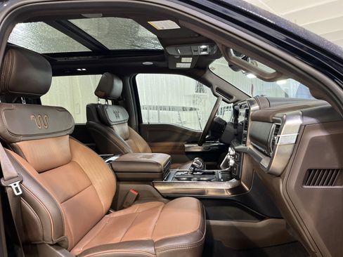 Used 2024 Ford F150 King Ranch w/ FX4 Off-Road Package image 17