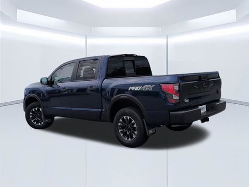 Used 2021 Nissan Titan PRO-4X w/ Pro-4x Utility Package AWD/4WD image 11