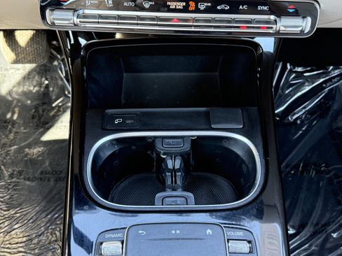 Used 2022 Mercedes-Benz CLA 250 image 55