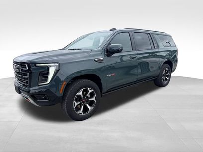 Used 2025 GMC Yukon XL AT4
