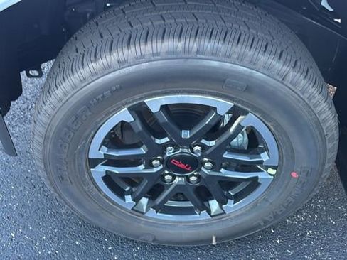 New 2025 Toyota Tacoma TRD Sport image 38