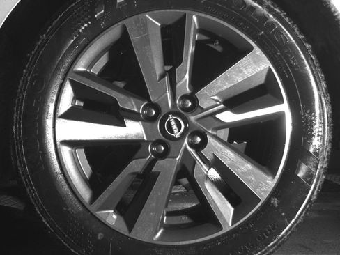 Used 2025 Nissan Versa SV image 14