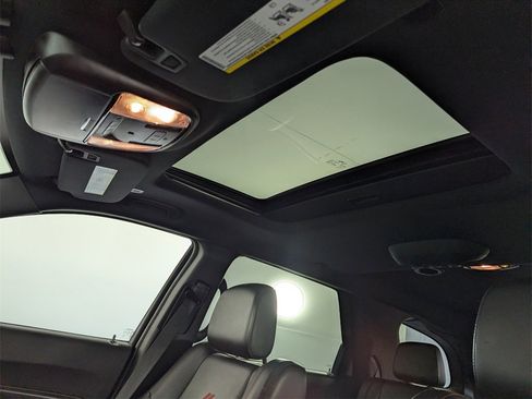 Used 2023 Dodge Durango GT image 27