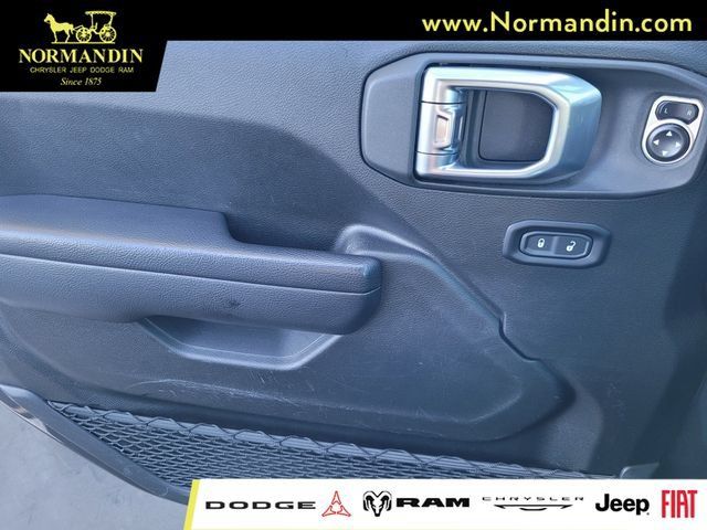 Used 2024 Jeep Wrangler Unlimited Sport AWD/4WD image 15