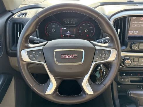 Used 2016 GMC Canyon SLT w/ Driver Alert Package image 18