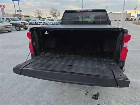 Used 2022 Chevrolet Silverado 1500 LTZ image 22