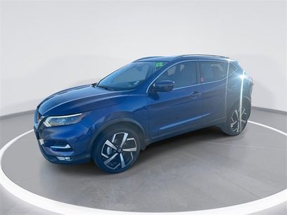 Certified 2022 Nissan Rogue Sport SL w/ Premium Package