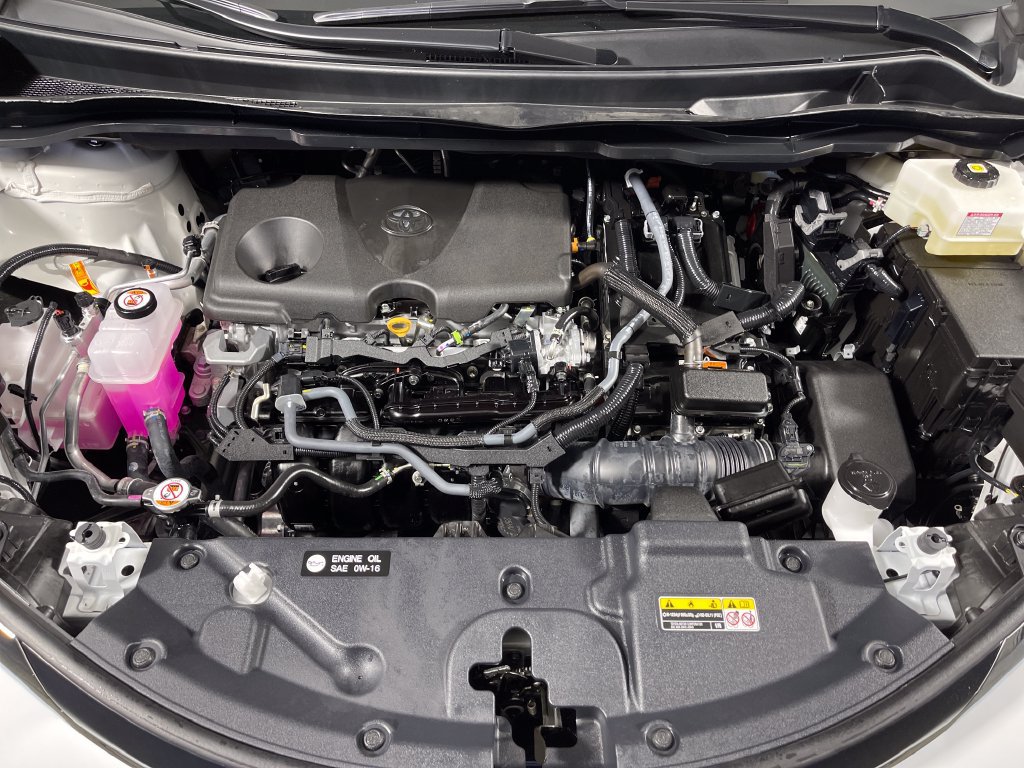 Certified 2026 Toyota Sienna LE FWD image 9