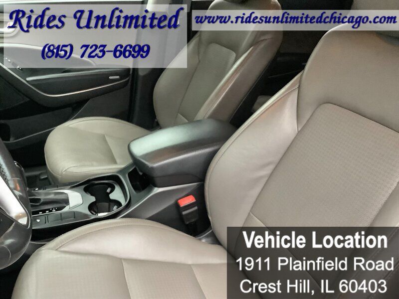 Used 2014 Hyundai Santa Fe GLS FWD image 22