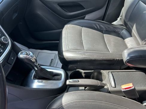 Used 2014 Buick Encore Leather AWD/4WD image 30