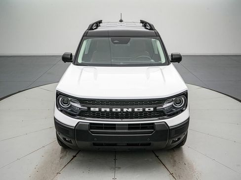 Certified 2025 Ford Bronco Sport Outer Banks w/ Outer Banks Tech Package+ image 9