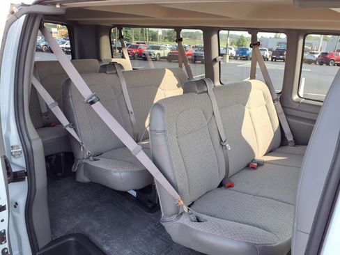 Used 2024 Chevrolet Express 3500 LT w/ LT Preferred Equipment Group image 21