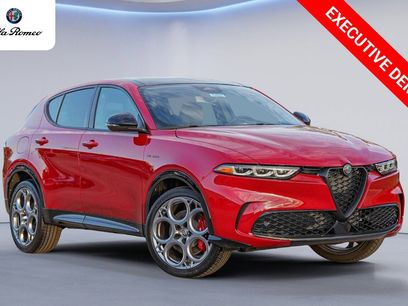New 2025 Alfa Romeo Tonale w/ Premium Package