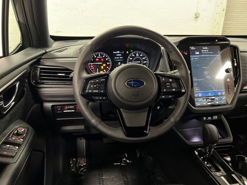 Used 2026 Subaru Forester Touring AWD/4WD image 16