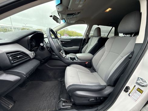 Used 2022 Subaru Outback Premium AWD/4WD image 11