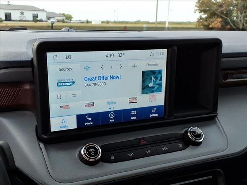 Used 2024 Ford Maverick Lariat image 13