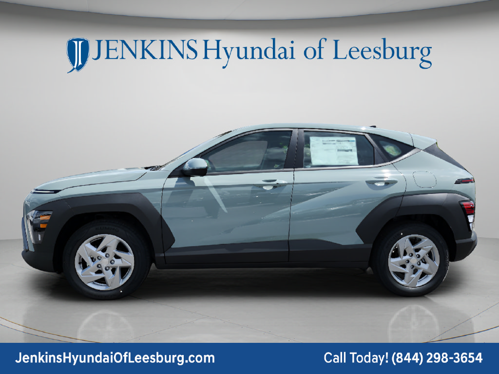New 2027 Hyundai Kona SE FWD image 9