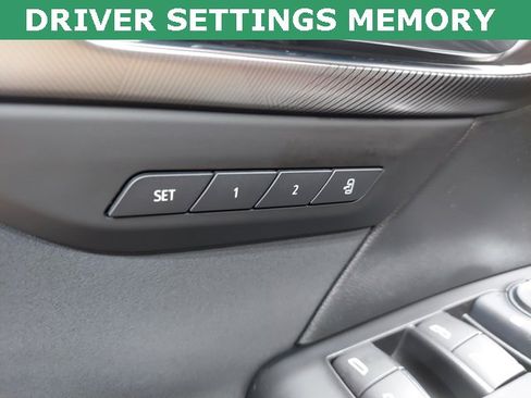 Certified 2025 Buick Envision Sport Touring image 8