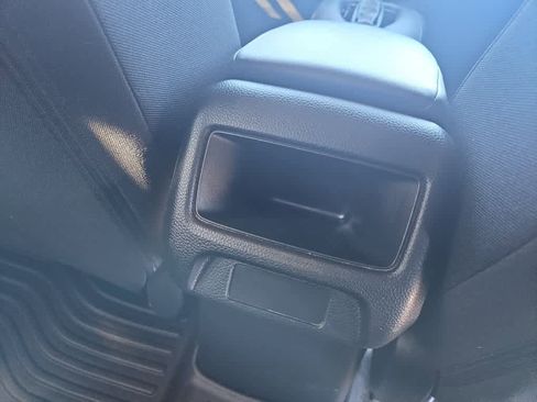 Used 2023 Honda HR-V LX image 47