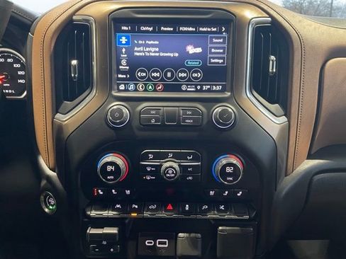 Used 2022 Chevrolet Silverado 1500 High Country AWD/4WD image 20