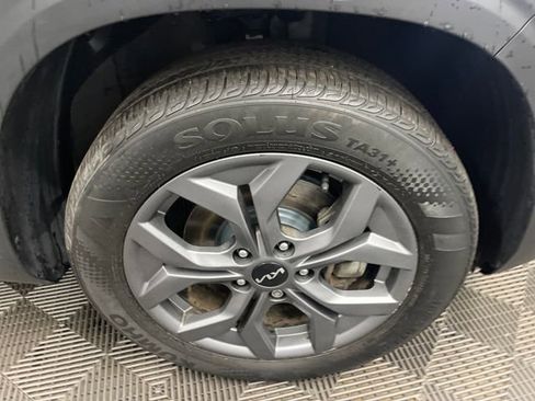 Certified 2024 Kia Seltos S AWD/4WD image 32