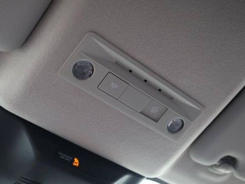 New 2026 Nissan Kicks SV FWD image 17