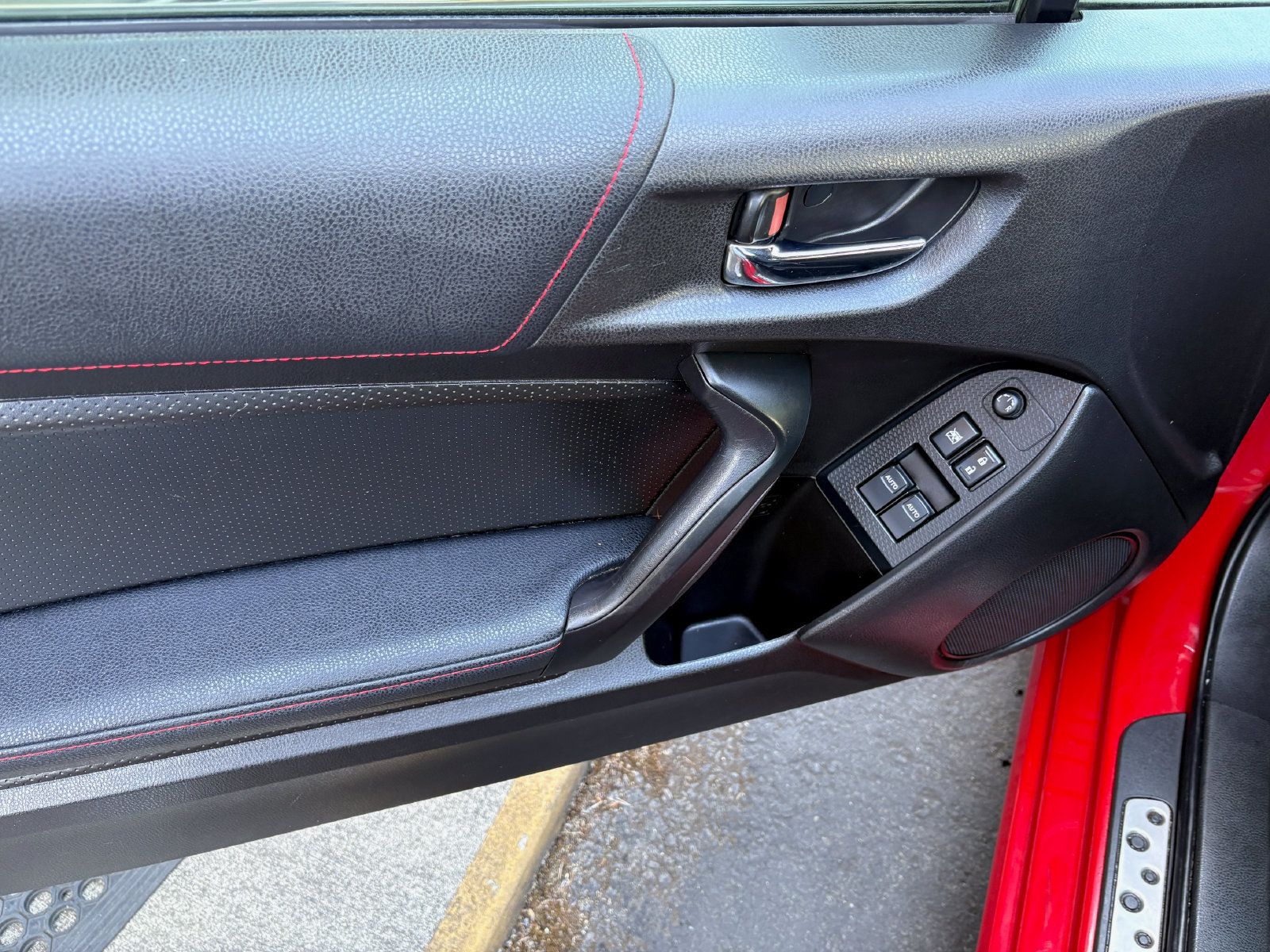 Used 2013 Subaru BRZ Premium RWD image 14