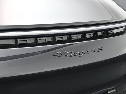 Certified 2024 Porsche 911 Targa 4S AWD/4WD image 14