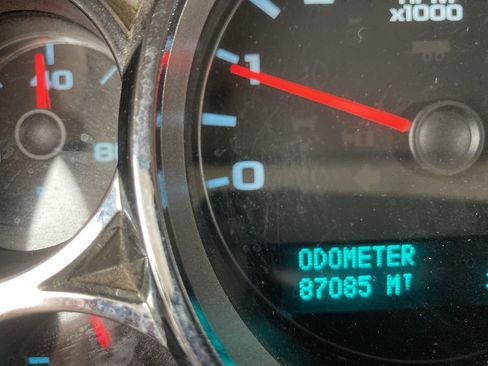 Used 2013 GMC Sierra 1500 SLE w/ Power Tech Package image 12